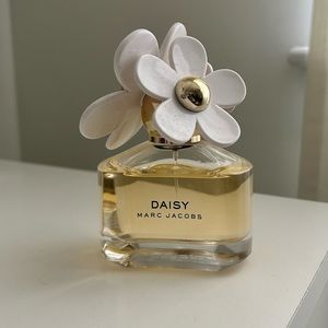 Marc Jacobs Daisy Perfume